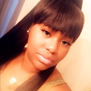 Meet your Posher, Quanishia